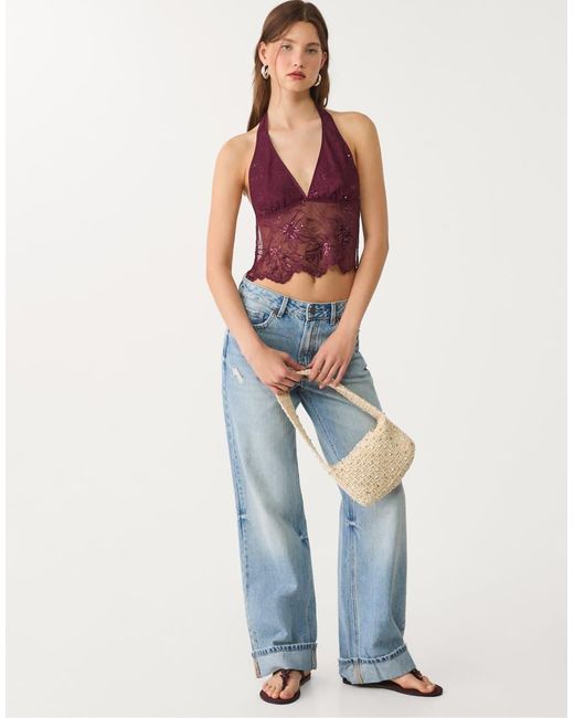 Top Allacciato Al Collo Con Paillettes Ricamate di Stradivarius in Red