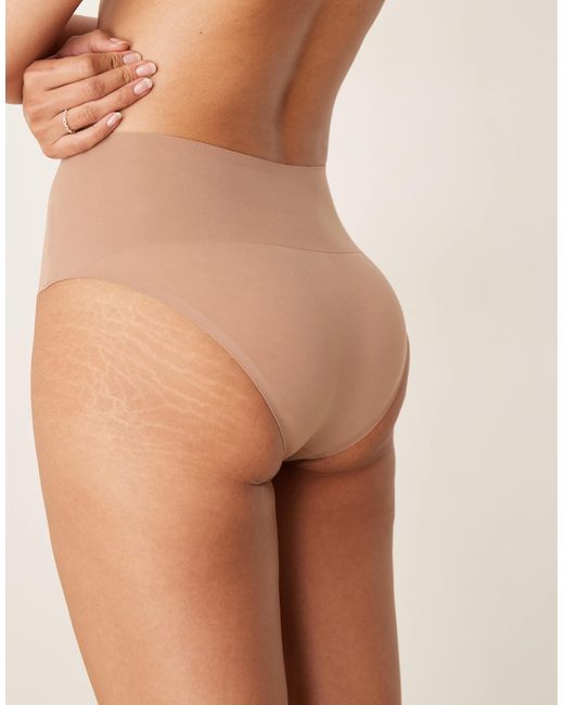 Spanx Natural – undie-tectable – slip