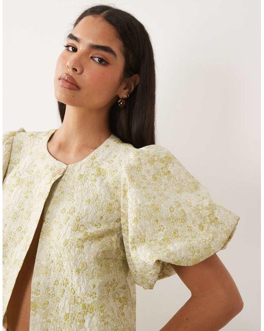 Vila Natural Short Sleeve Tapestry Floral Jacquard Top Co-Ord