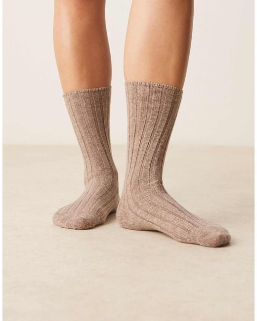 ASOS Brown – grob gestrickte, gerippte lounge-wollsocken