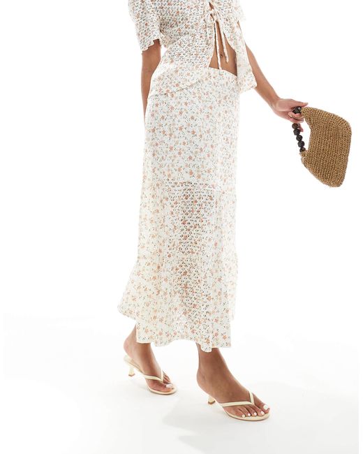 Object White – boho-rock