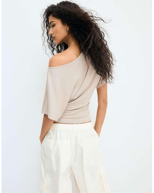 Stradivarius White Short Sleeve Boat Neck T-shirt