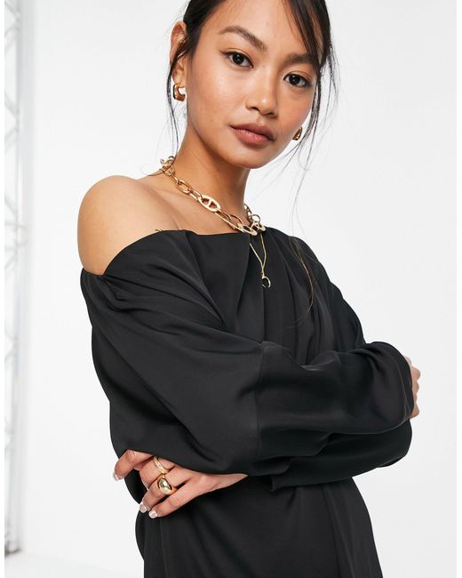 Vestito a trapezio corto extra largo con spalle scoperte di ASOS in Nero |  Lyst