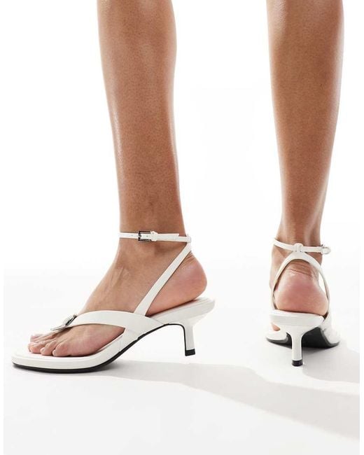 Bershka Natural Metal Detail Heeled Flip Flops