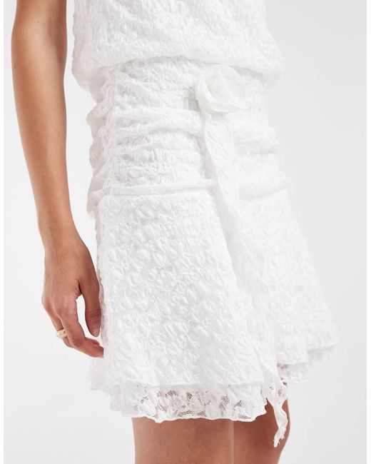 Vero Moda White Halterneck Rose Applique Tie Detail Mini Dress