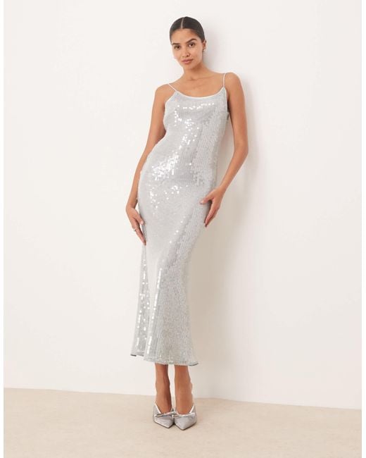 Amy Lynn Natural Scoop Neck Maxi Dress