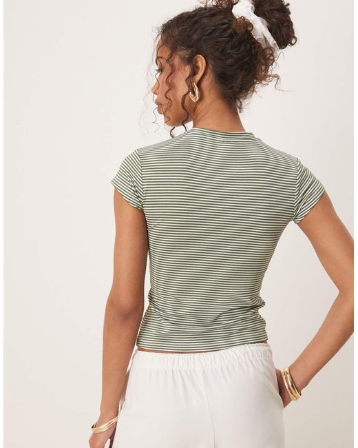 ASOS Natural – enges t-shirt mit streifen