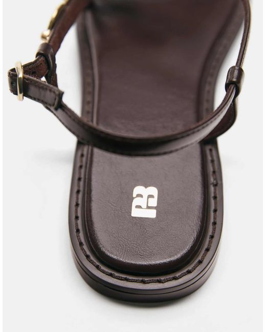 Pull&Bear Brown – flache sandalen