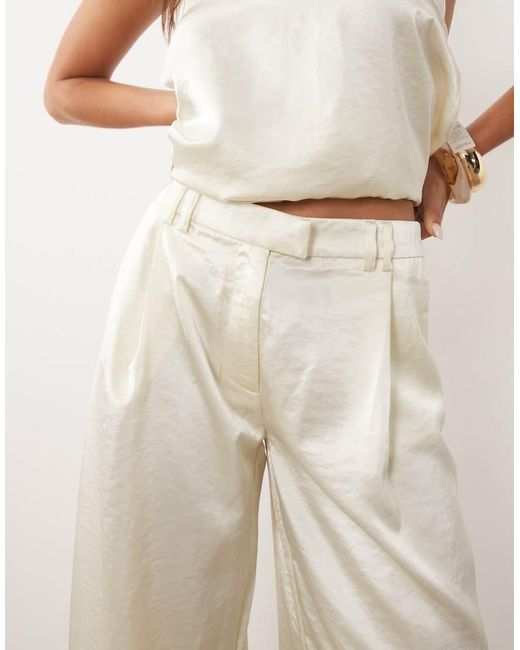 Missy Empire Natural Missy Empire Satin Wide Leg Pants