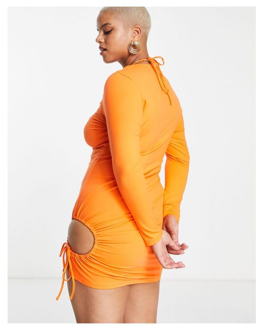 Vestido corto con aberturas en el pecho y detalle en la cintura SIMMI de color Orange