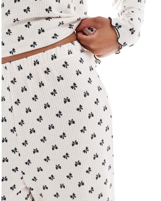 Loungeable White Super Soft Ribbed Bow Print Pajama Set