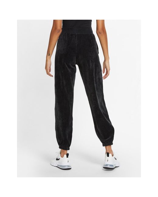 Nike Cotton Cord joggers in Black - Lyst
