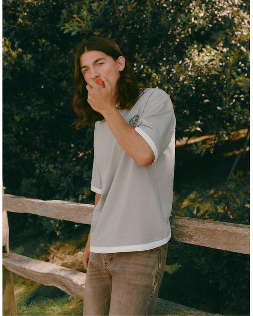Pull&Bear Gray Coconut Graphic T-shirt for men
