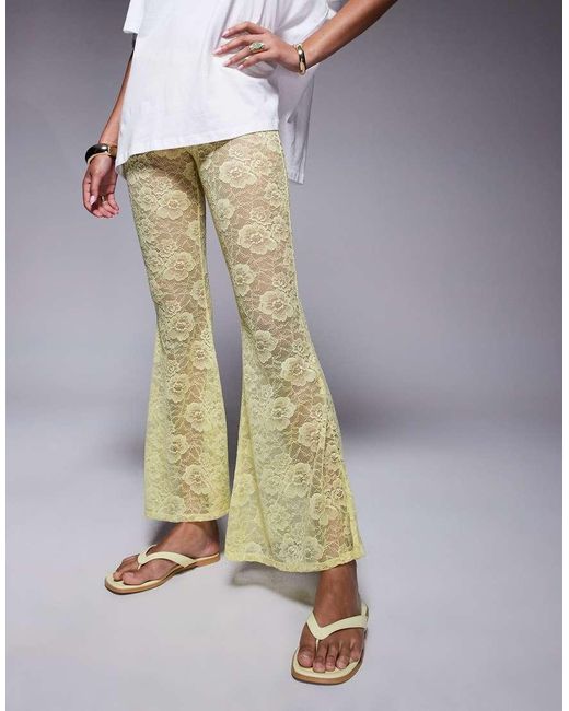 Pantaloni A Zampa Con Fondo Super Ampio Gialli Trasparenti di ASOS in Yellow