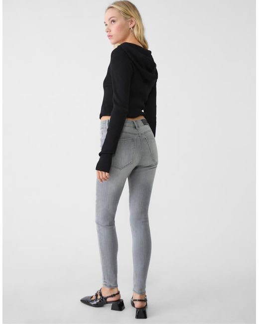 Stradivarius Black Petite D07 Regular Waist Skinny Jeans