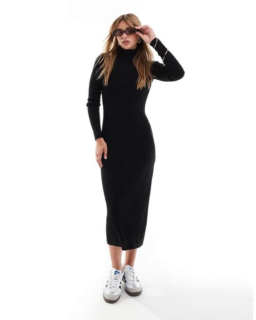 Brave Soul Hoogsluitende Gebreide Midi Jurk in het Black
