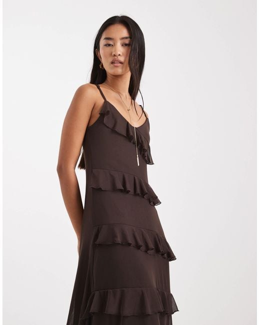 Robe longue caraco en tulle avec volants - marron chocolat Object en coloris Brown