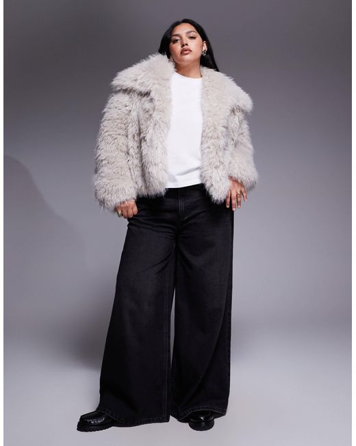 Asos design curve - veste courte en fausse fourrure - crème ASOS en coloris White