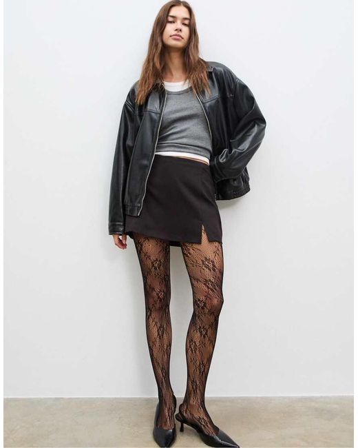 Stradivarius Black Kitten Heel Slingback