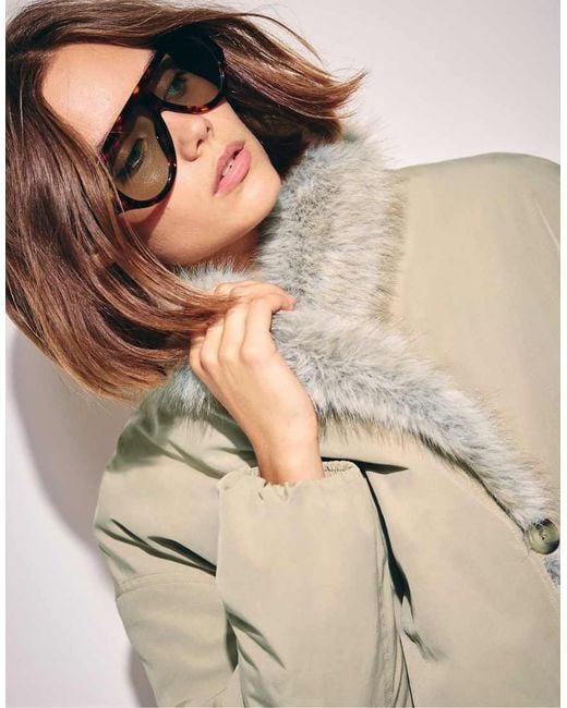 Stradivarius Natural Padded Shawl Neck Faux Fur Jacket