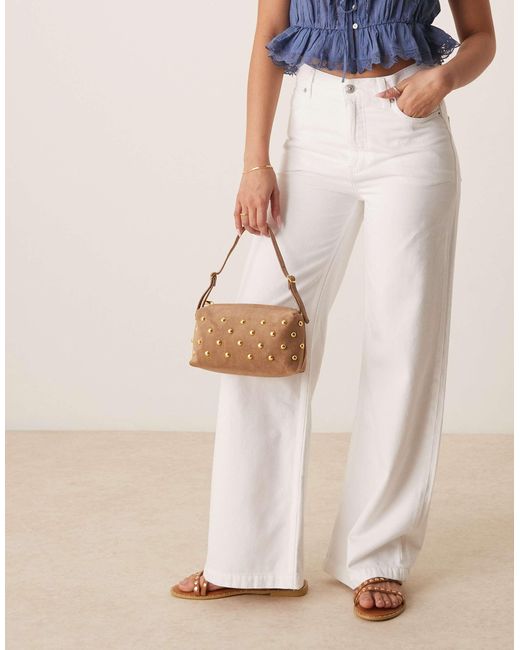 Sac porté épaule clouté coupe carrée imitation daim ASOS en coloris Blue