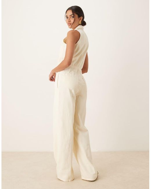 Mango Mouwloze Jumpsuit Met Kraagje, Knoopsluiting En Gestrikte Taille in het Natural