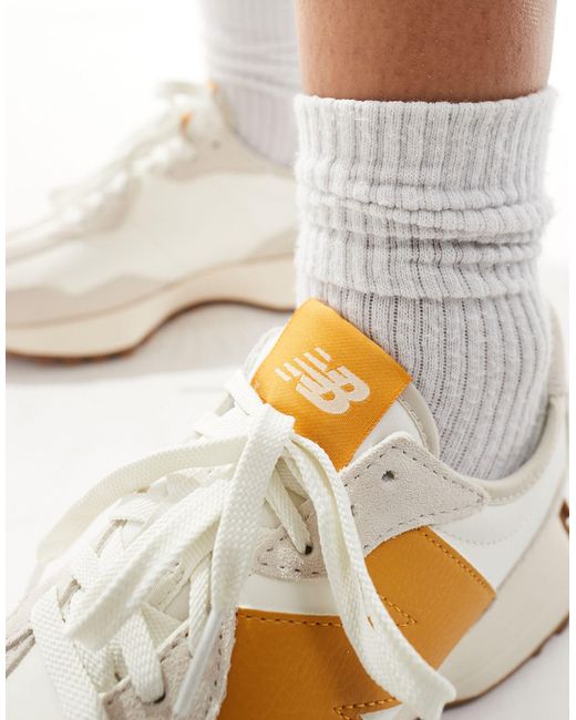 In esclusiva per asos - - 327 - sneakers sporco e giallo di New Balance in White