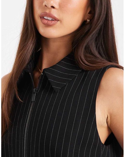 French Connection Elegant Gilet Met Rits En Krijtstreep in het Black