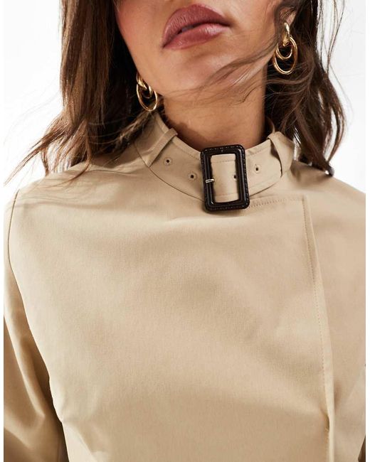 ASOS Cropped Trenchcoat Met Gespriem in het Natural