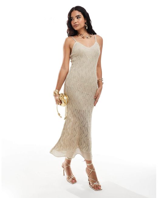 New Look White – midikleid aus em metallic-strick