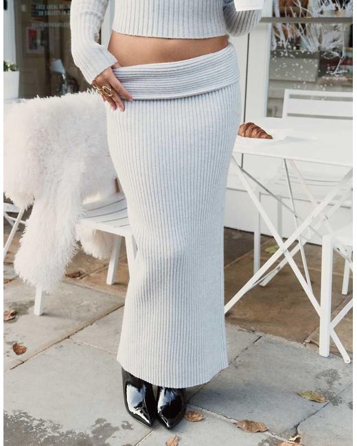 Exclusive X Bella Stovey di The Frolic in Metallic
