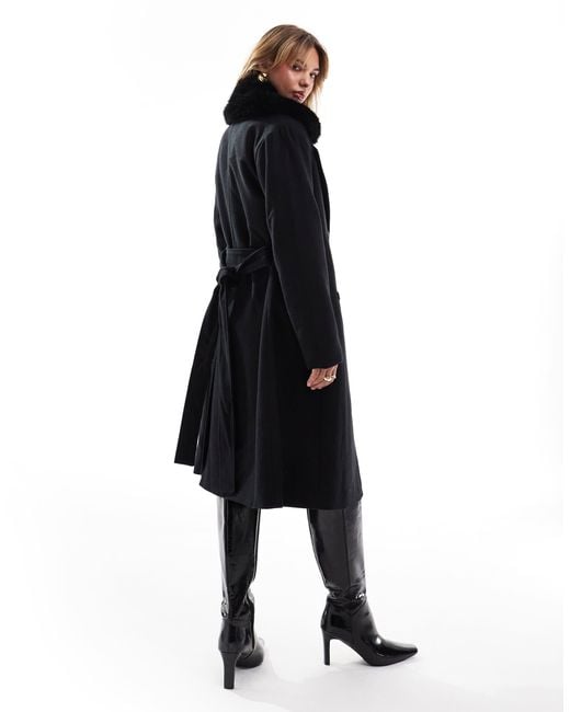 French Connection Black – mantel