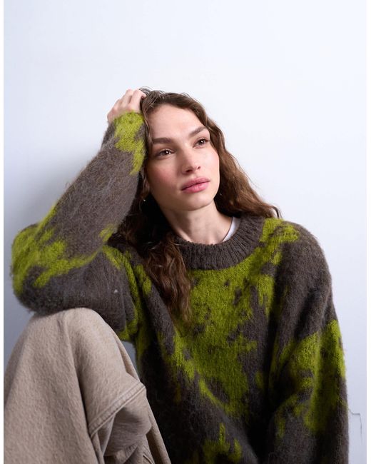 Pull en maille à motif fleuri effet flouté TOPSHOP en coloris Green