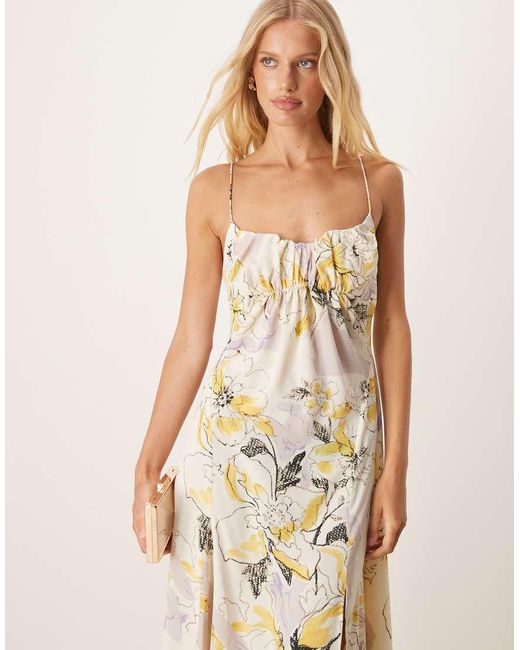 ASOS Midi-Jurk Met Aangerimpelde Buste, Bandjes, Gekruiste Achterkant En Bloemenprint in het Natural