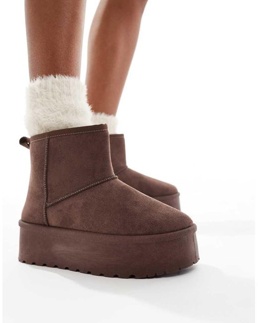 SEQWL Brown Flatform Boots