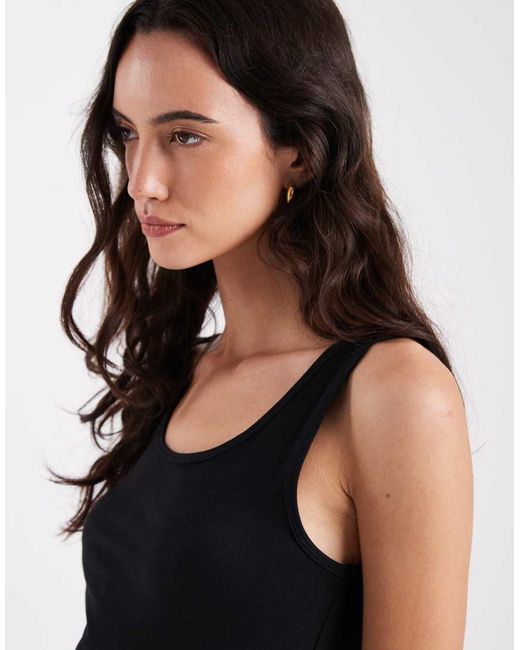 Top Senza Maniche di ONLY in Black