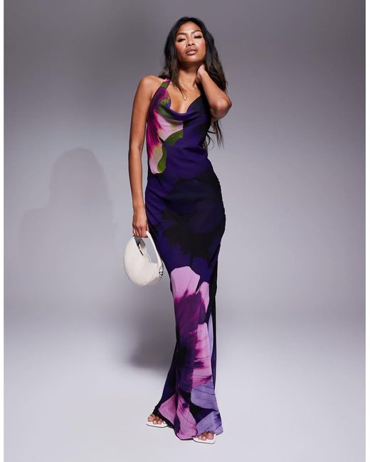 River Island Maxi Jurk Met Halternek En Bloemenprint in het Purple