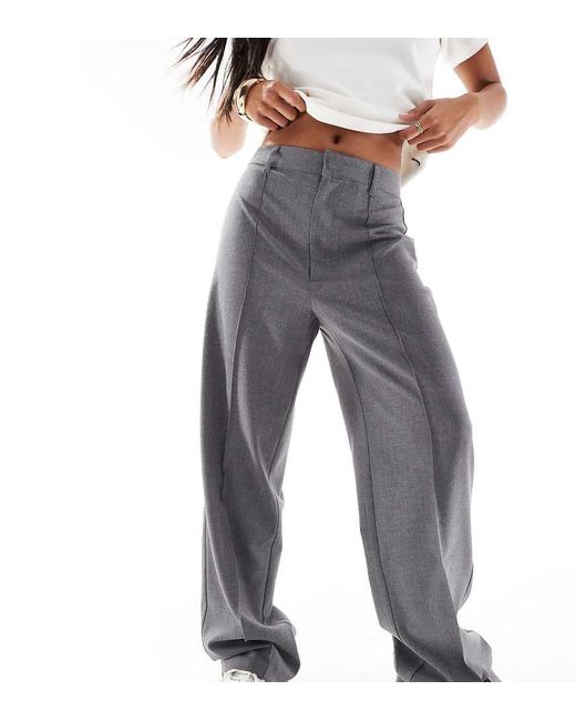 Petite di Pull&Bear in Gray