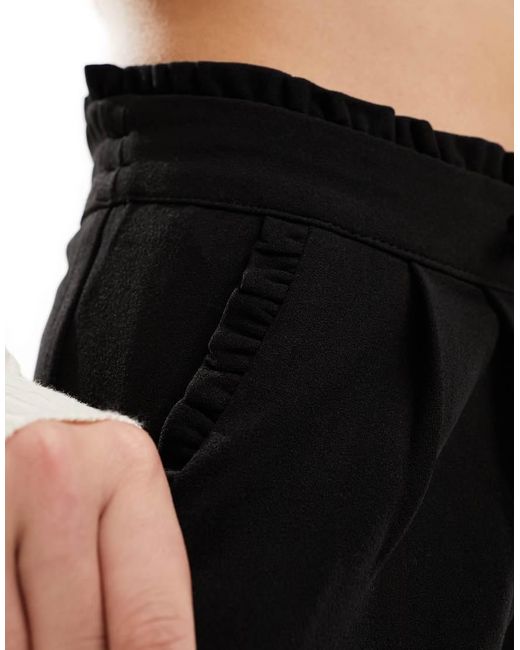 Jdy Black Slim Fit Pants With Frill Waistband