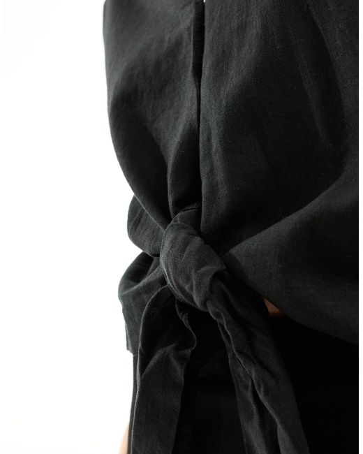 Camicia effetto lino nera allacciata sul davanti di New Look in Black