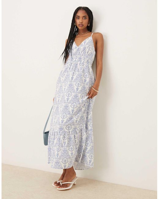 Robe caraco longue à imprimé mosaïque et bretelles croisées au dos - blanc et Y.A.S en coloris Natural