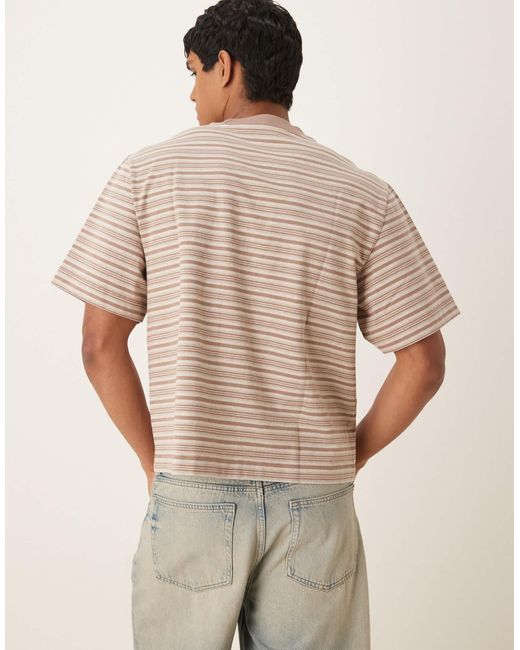 Abercrombie & Fitch – hochwertiges cropped-t-shirt aus schwerem material mit en streifen in Natural für Herren