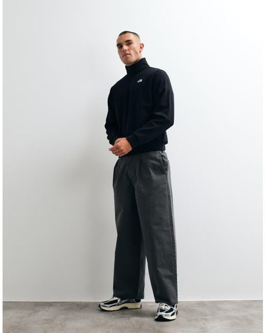 The North Face Black Essential Simple Dome Relaxed 1/4 Zip Sweatshirt for men