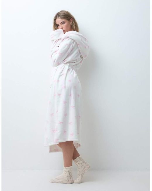 Loungeable White Cozy Hooded Midi Robe