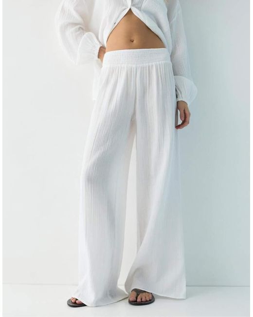 Pantaloni Fluidi di Pull&Bear in Blue