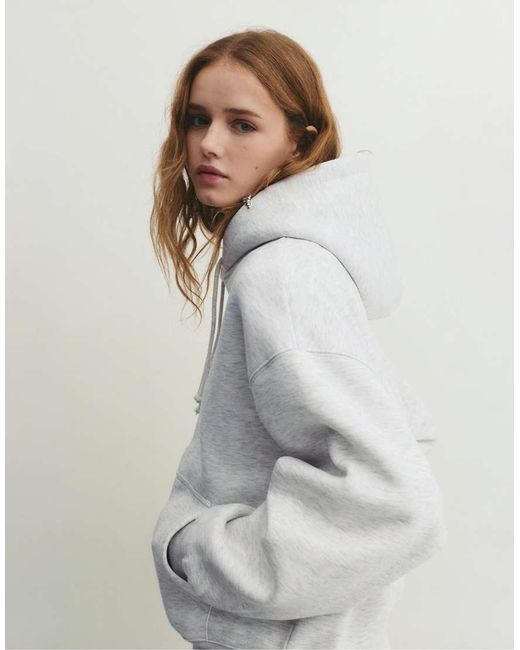 The Met di Pull&Bear in Gray