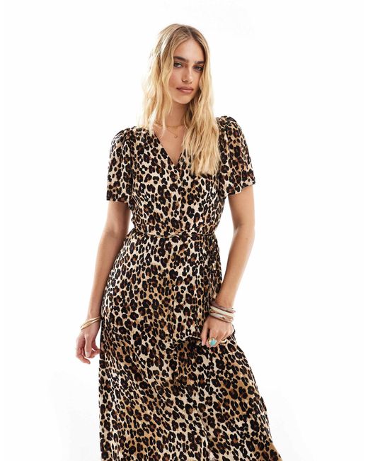 Vero Moda White – maxikleid mit knopfleiste und leopardenmuster