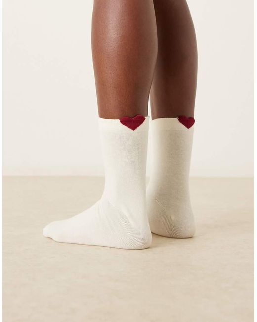 Calzini Color Crema Con Cuori 3D di Accessorize in Natural