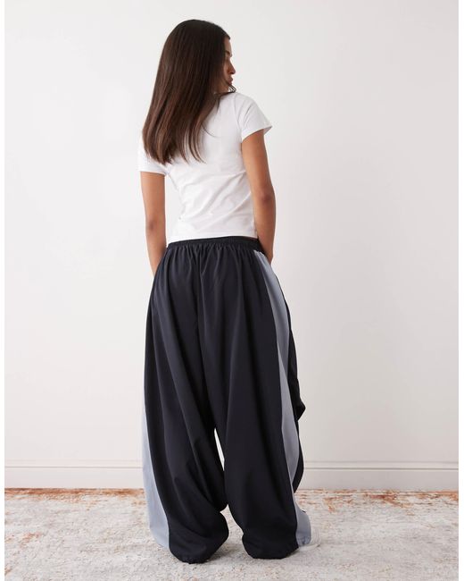 Pantalon Collusion en coloris White