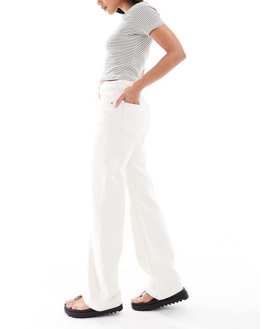 Bershka White – straight jeans
